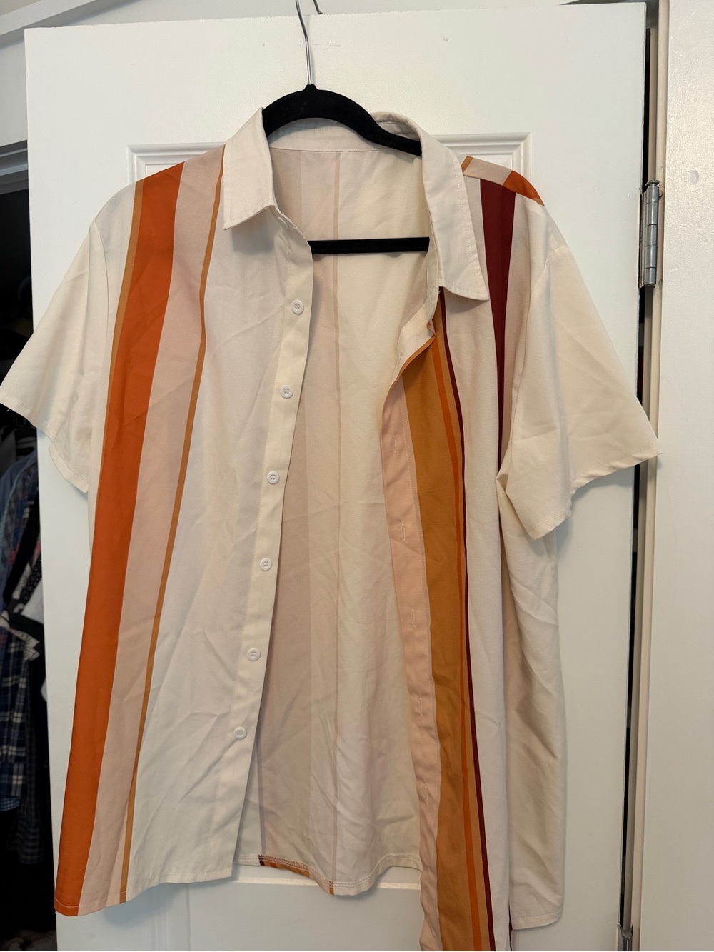 Casual Men's Cream Short-Sleeve Shirt with Orange Stripe